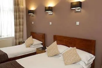 Ariston Hotel
